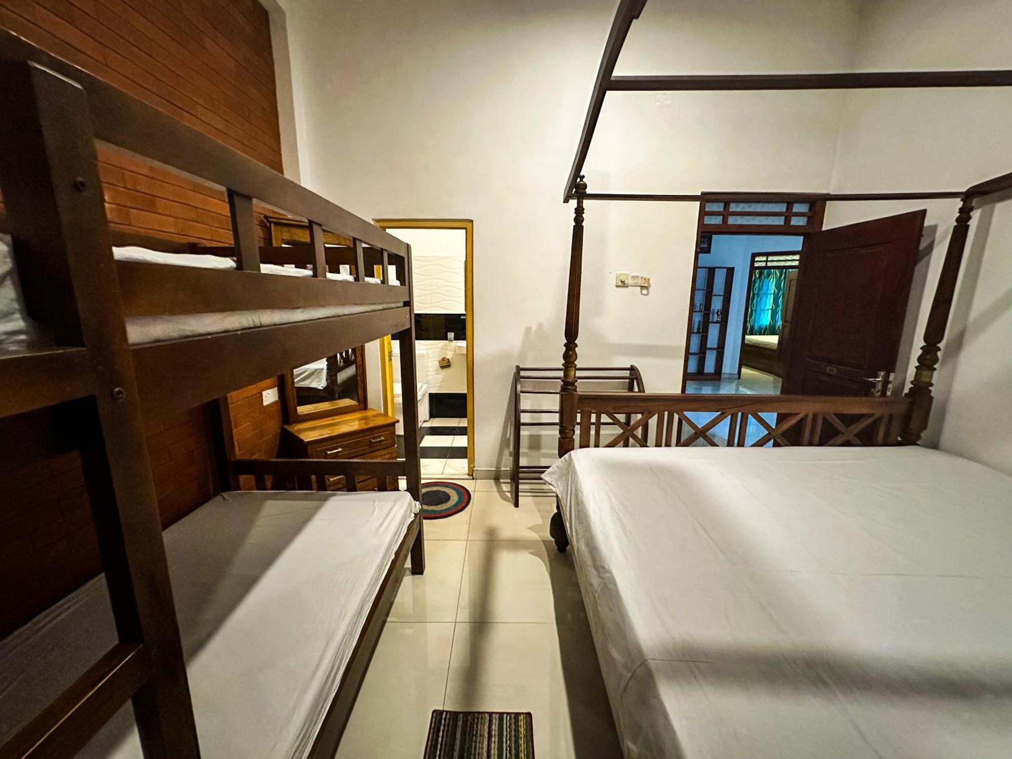 ホテル New Panda House ガル 部屋 写真